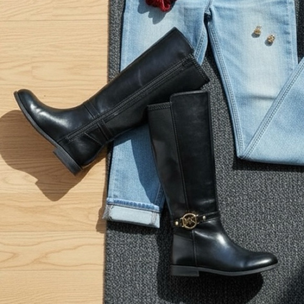 Michael Kors Black Tall Boots Women’s Size 5 Faux Patent Leather Knee